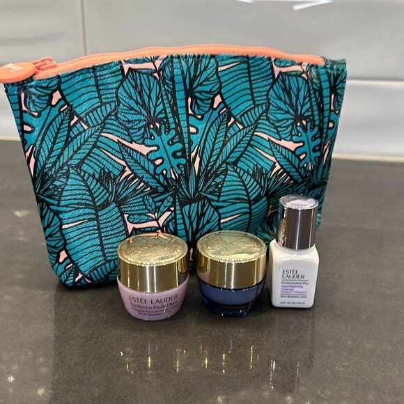 Estee Lauder Skin Care Bundle-NWOT - Picture 1 of 6
